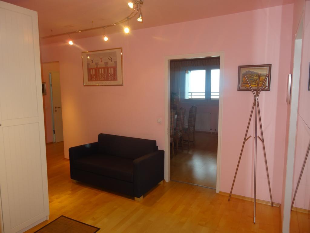 Flat Uno City Wina Bagian luar foto